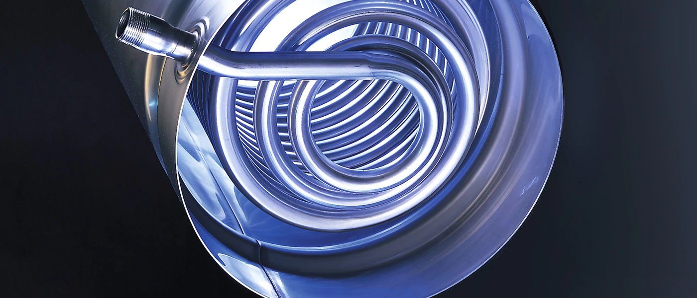 Stainless steel tank and heat exchanger coil inside the Vitocell 300-V